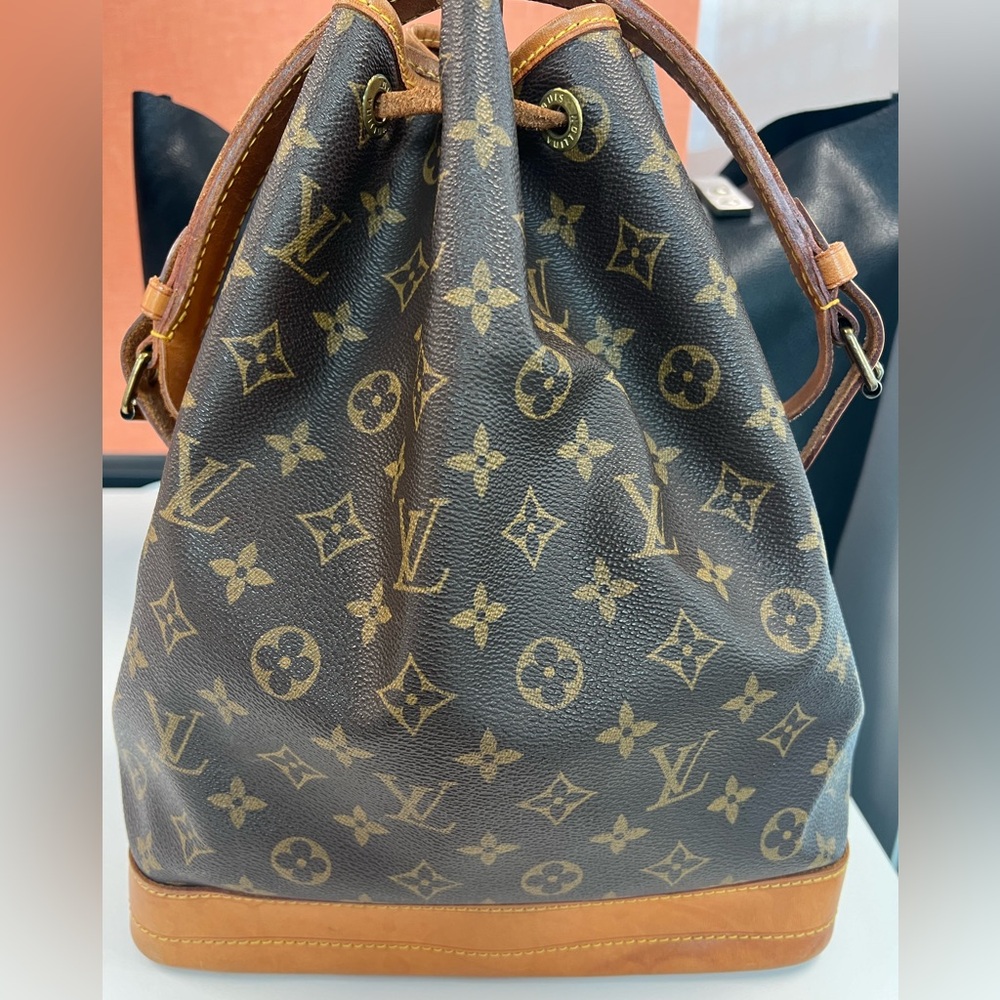 Louis Vuitton Monogram Noé bag - Picture 3 of 5